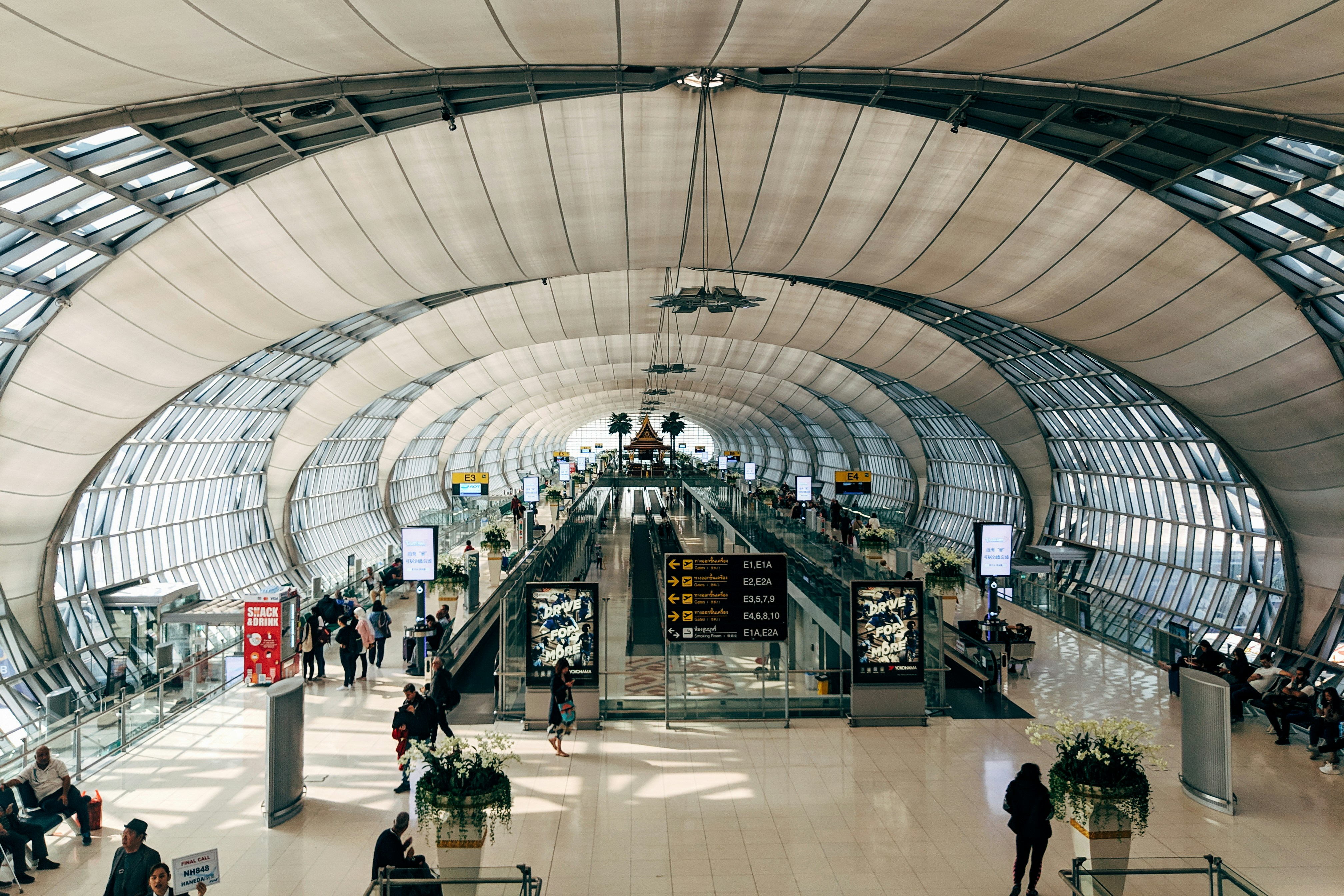 2–5 days early: how Singapore Changi's aircraft wastewater warned before local COVID surges